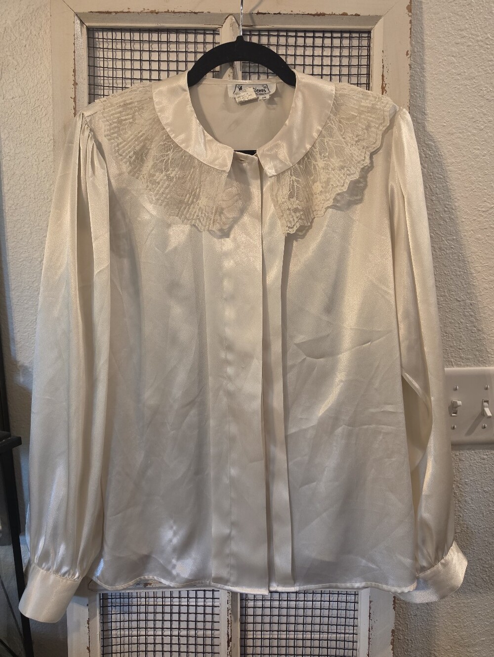 Vintage notations blouse